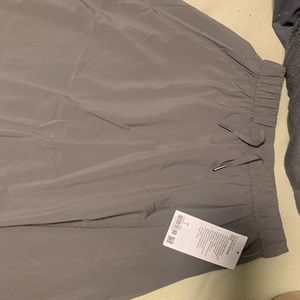 lulu lemon green skirt